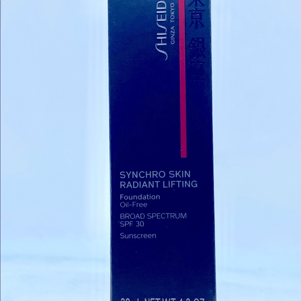 *NEW**** Shiseido SPF 30 Foundation